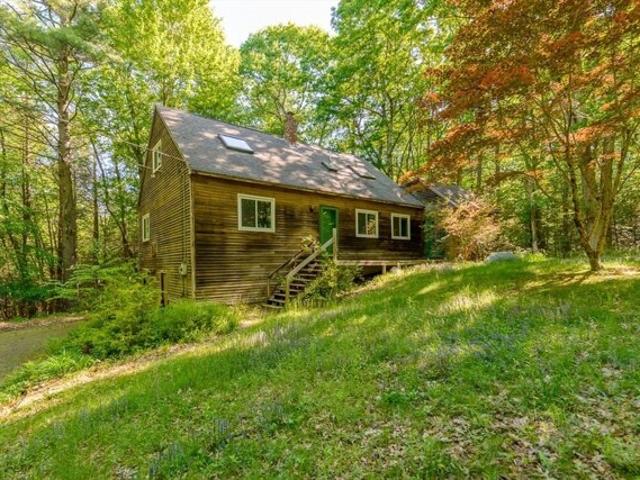House for sale in Pepperell, Massachusetts
