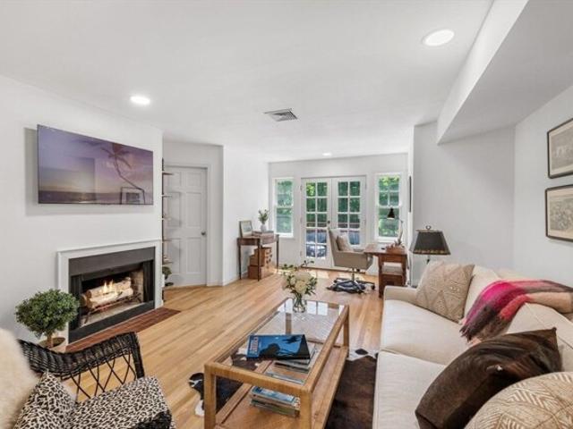 Condo for sale in Beverly, Massachusetts