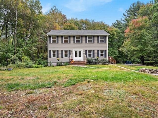 House for sale in Uxbridge, Worcester County