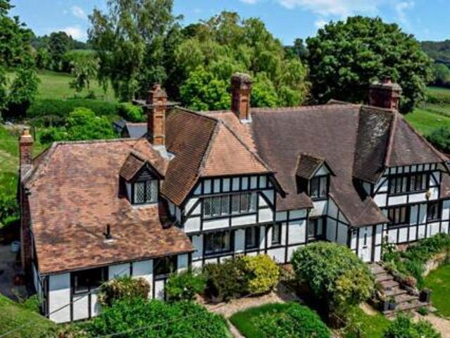 House for sale in Hampshire