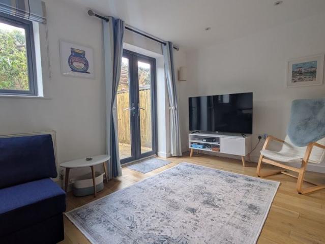 House for rent in Fishersgate, West Sussex