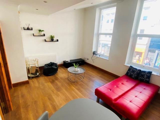 Apartment for rent in Brunswick, Brighton & Hove