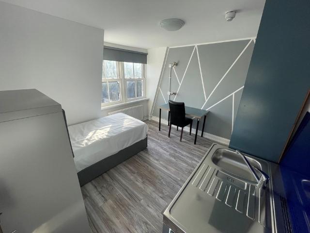 Studio for rent in Brighton, Brunswick