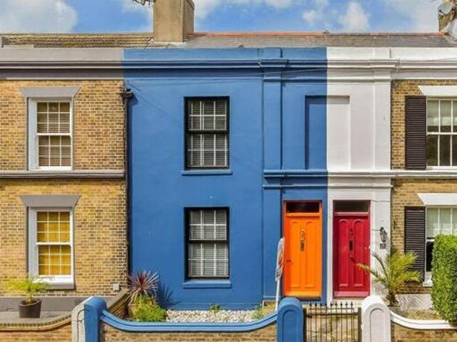 House for sale in Middle Deal, Ash