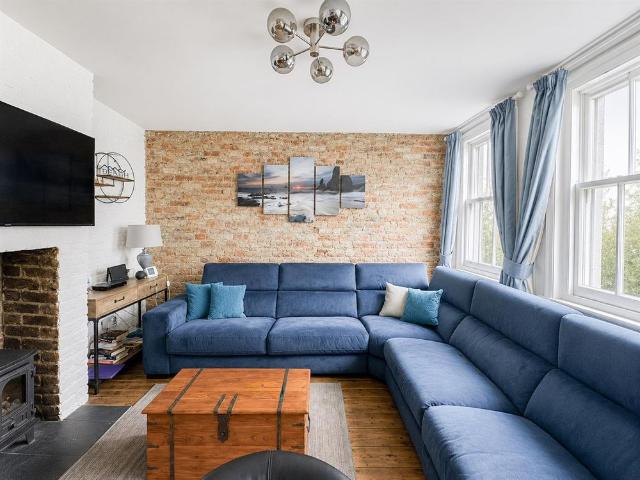 House for rent in Old Town, Guestling Green