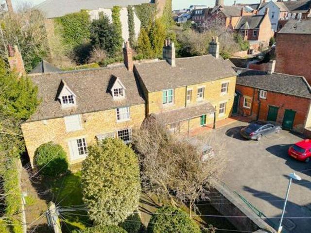 House for sale in Leisure Village, Kettering