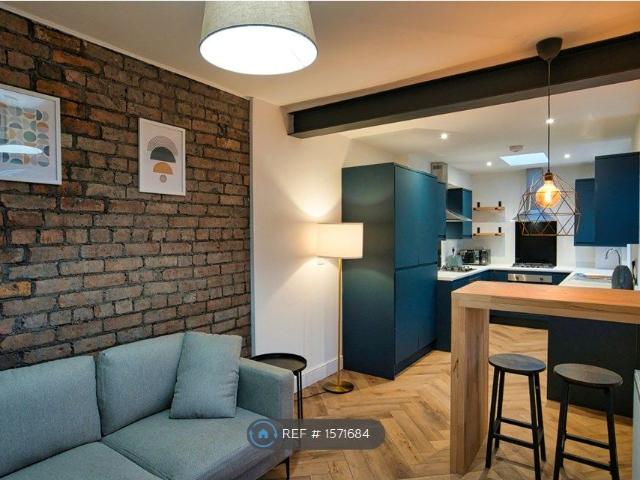 Room for rent in Kingswood
