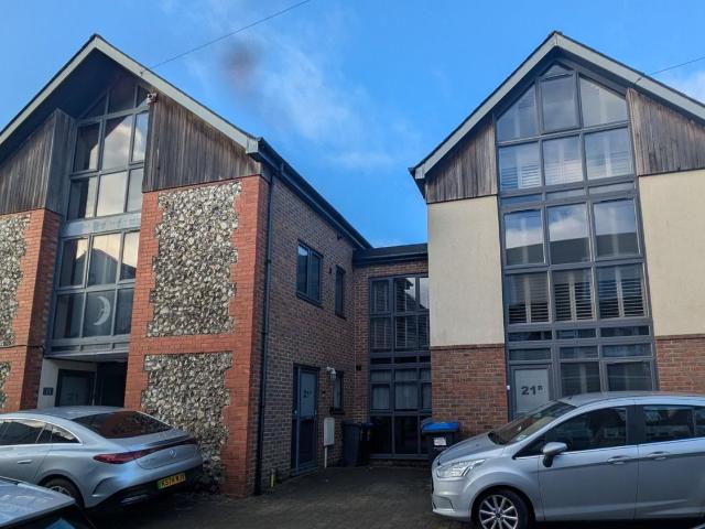 Apartment for rent in Fishersgate, West Sussex