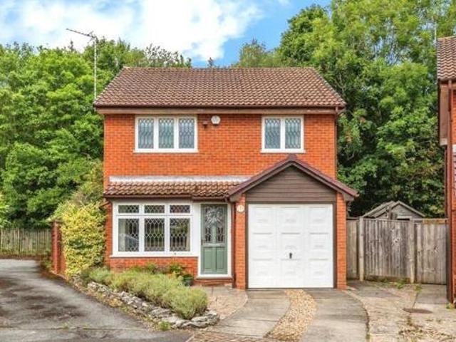 House for sale in Chilworth Old Village, Test Valley
