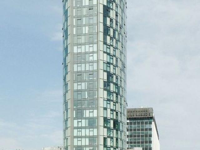 Apartment for rent in Calderstones