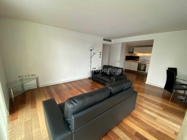 Apartment for rent in Calderstones