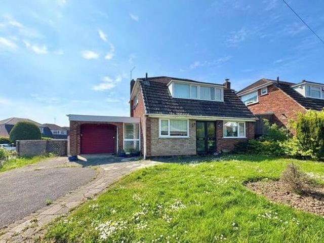 House for sale in Little Neston, West Vale