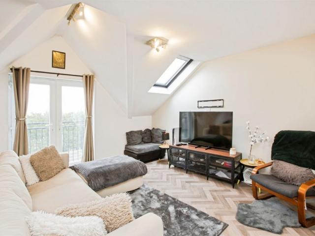 Apartment for rent in Akroydon, Halifax