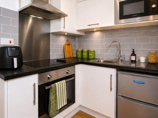 Studio for rent in Highfields, Old Wharf