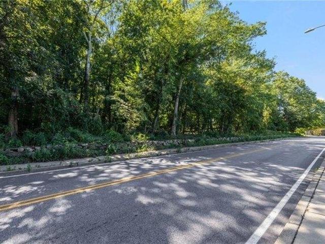 Land for sale in West Warwick, Kent County