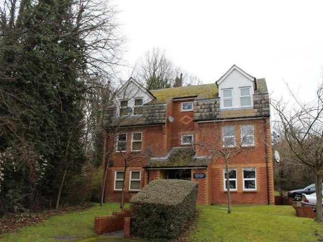 Apartment for rent in High Wycombe Community Board, High Wycombe