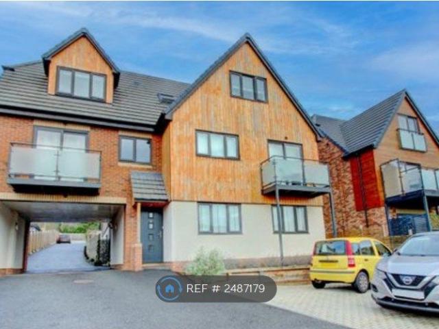 Apartment for rent in Cressex, Buckinghamshire