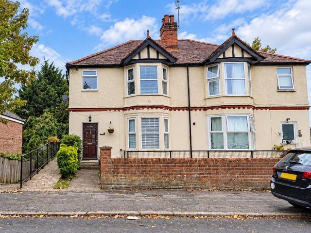 Apartment for rent in High Wycombe Community Board, High Wycombe
