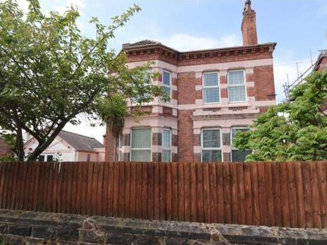 House for sale in Birkenhead
