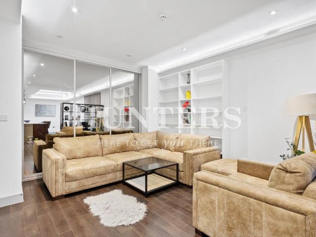 House for rent in Kilburn, Greater London