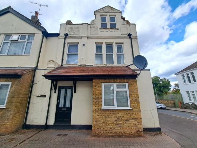 Apartment for rent in Alton Barnes, Essex