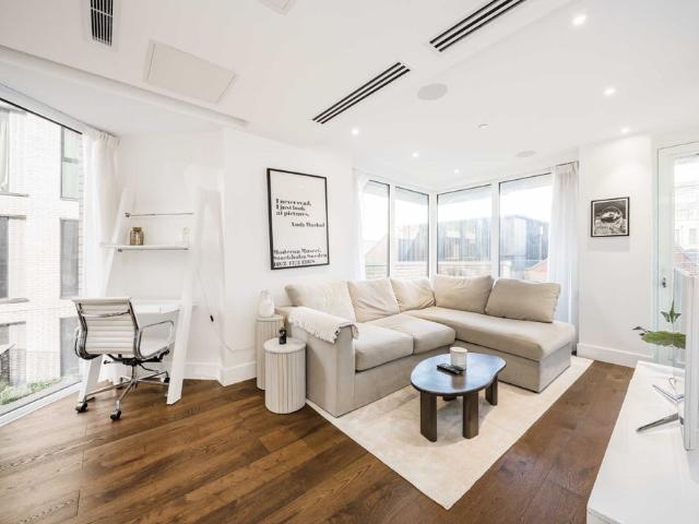 Apartment for rent in Fulham Riverside, Greater London