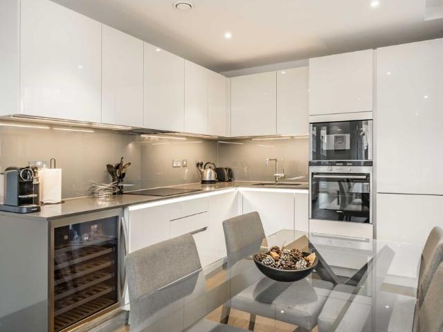 Apartment for rent in Fulham Riverside, Greater London