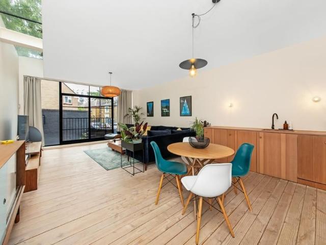 Apartment for rent in Upper Sydenham, Greater London