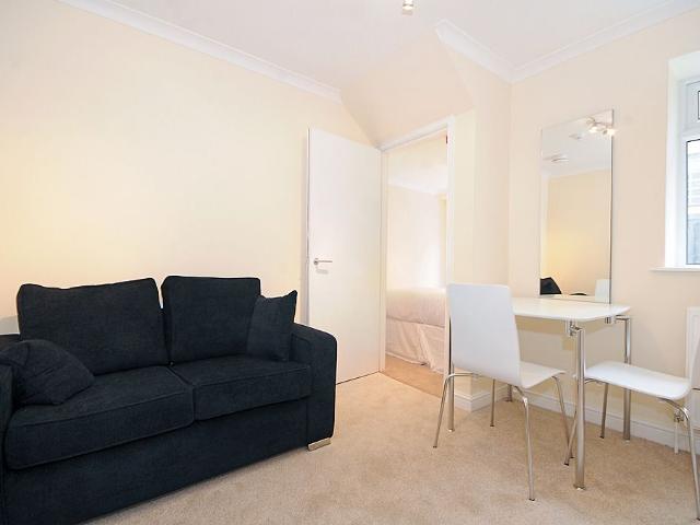 Studio for rent in Kensal Town, Bayswater