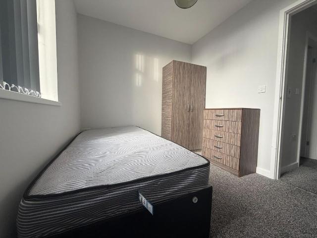 Studio for rent in Redcar, Redcar And Cleveland