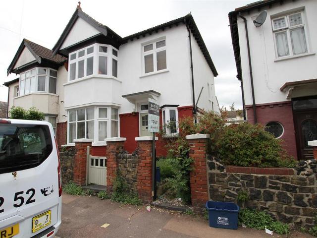 Apartment for rent in Alton Barnes, Essex