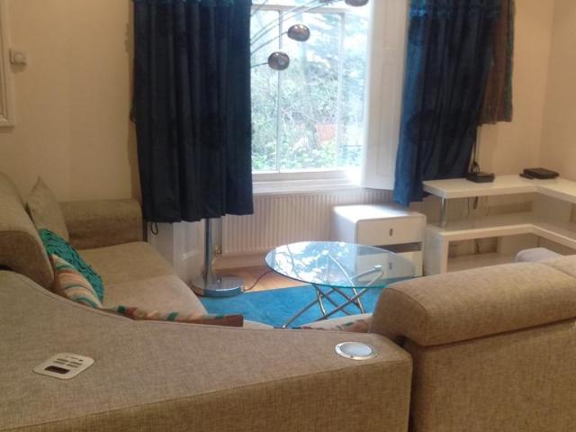 Apartment for rent in Kensal Town, Greater London