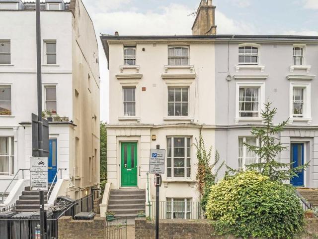 Apartment for rent in Kensal Town, Bayswater