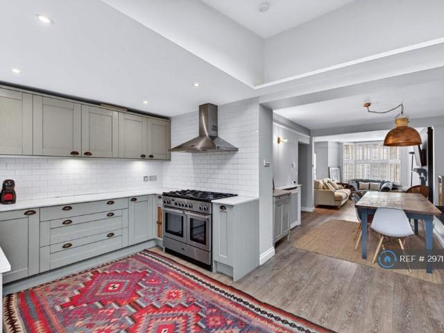 Apartment for rent in Barnsbury, Greater London