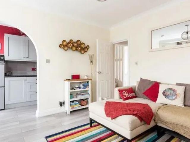Apartment for rent in Aldrington