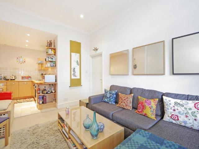 Apartment for rent in Paddington, Greater London