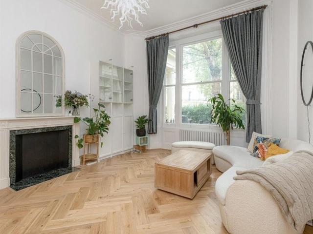 Apartment for rent in Paddington, Greater London