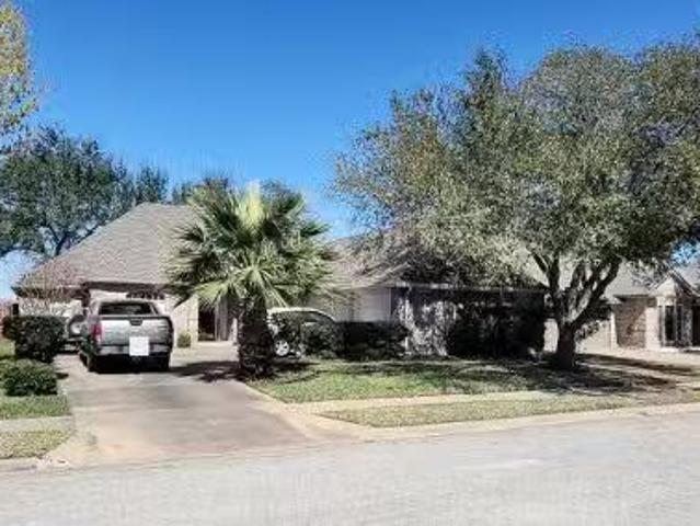 House for sale in Victoria