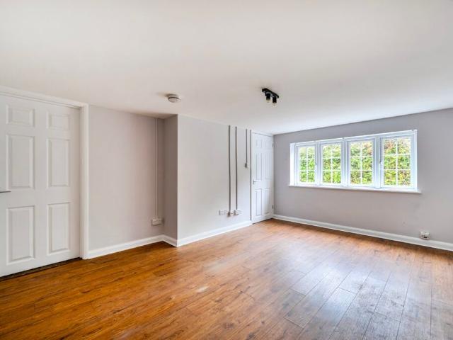 House for rent in Elstead, Waverley