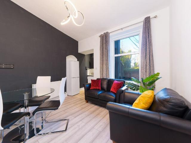 Apartment for rent in Ballindoch, Scotland