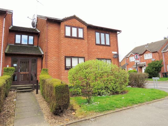Apartment for rent in Ball Hill, West Midlands
