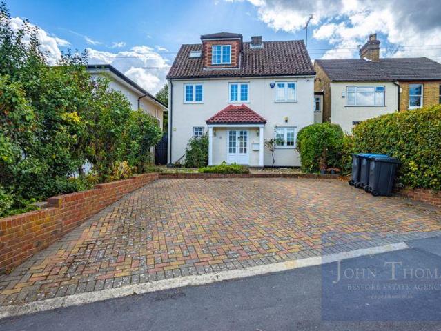 House for rent in Buckhurst Hill, Epping Forest