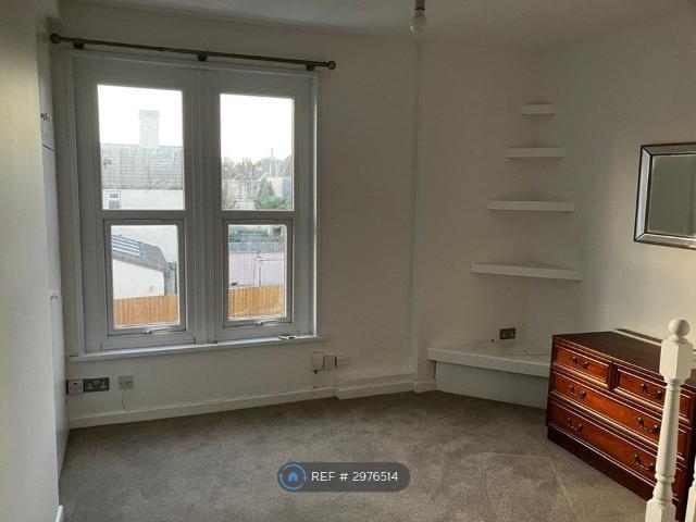 Apartment for rent in Henleaze, Bristol