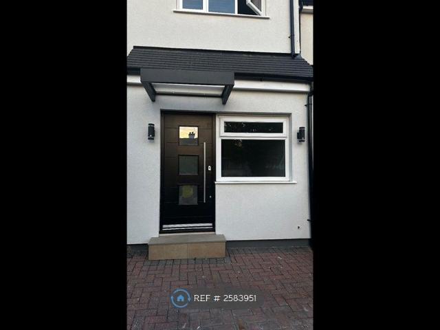Studio for rent in West Finchley, Greater London