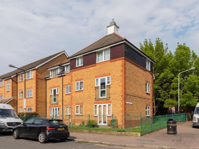 Apartment for rent in Greater London