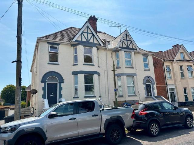 Apartment for rent in Boscombe, Bournemouth