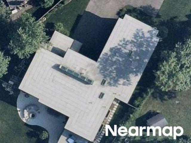 House for sale in Deerfield, Illinois