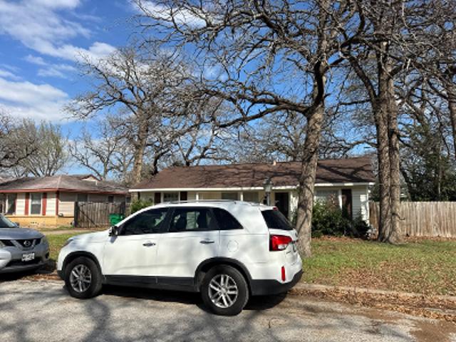 House for sale in Haltom City, Texas
