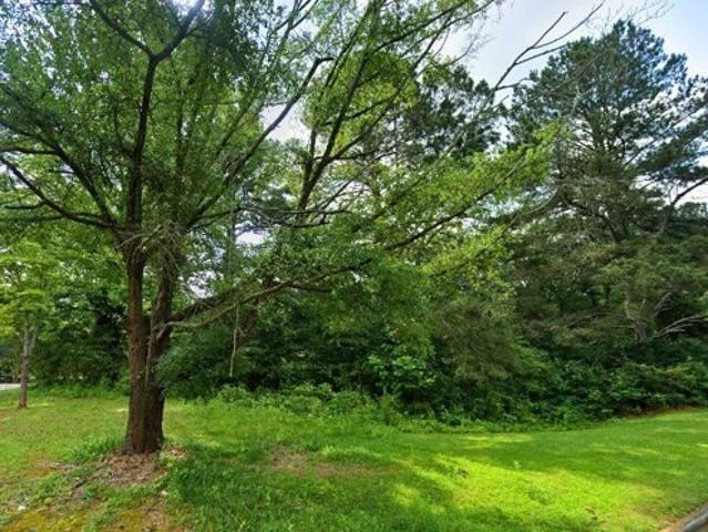 Land for sale in Lilburn