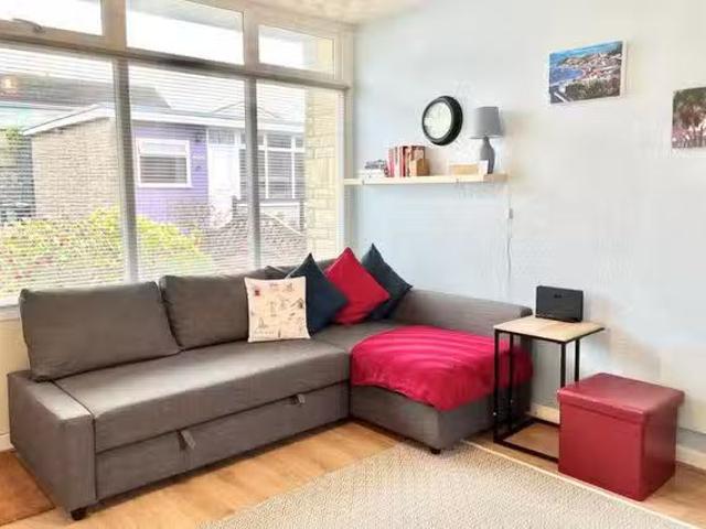 Apartment for rent in Thistleboon, Mumbles ,the